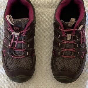 Keen Kids' Maroon Sneakers size 2